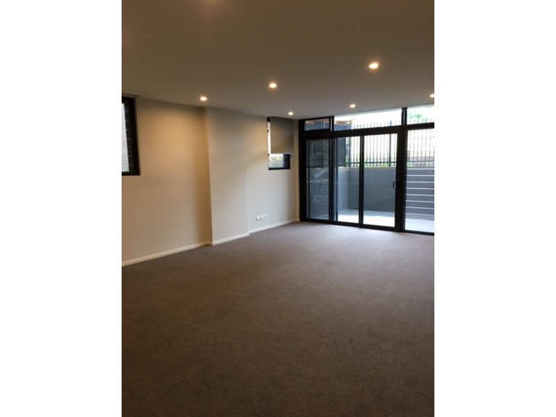 11-19 Centenary Rd, Merrylands NSW 2160