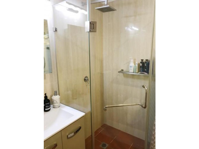 1/4 Oratava Ave, West Pennant Hills NSW 2125