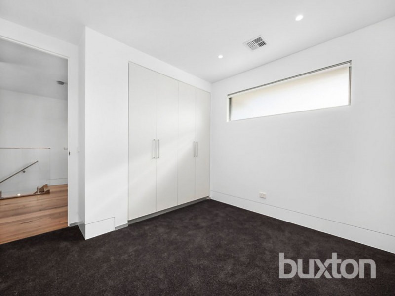2/13 Mulgrave St, Ashwood VIC 3147