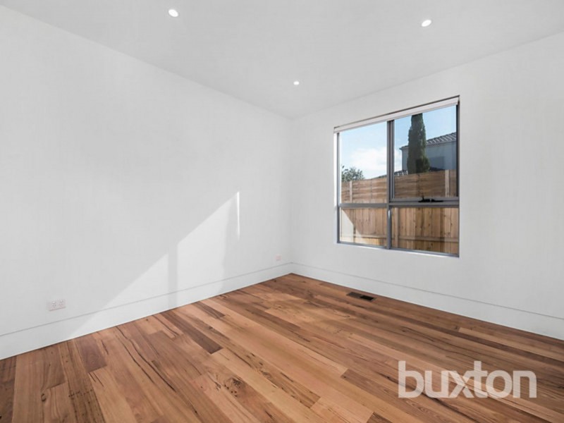2/13 Mulgrave St, Ashwood VIC 3147
