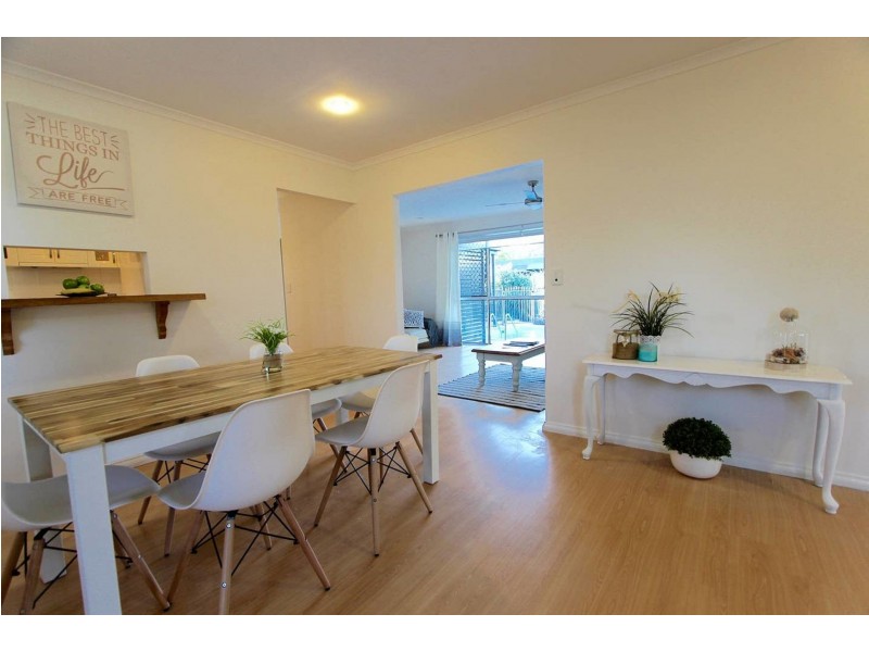 Paradise Point QLD 4216