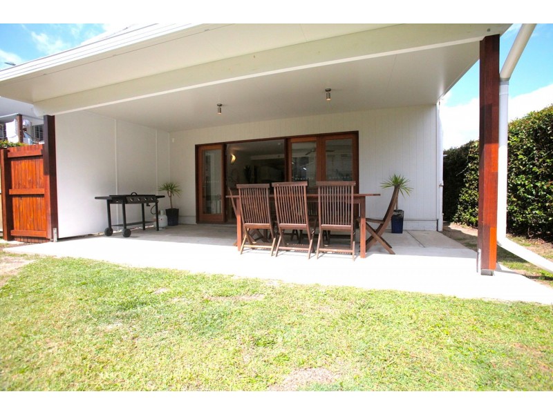 3/31 Sunshine Pde, Miami QLD 4220