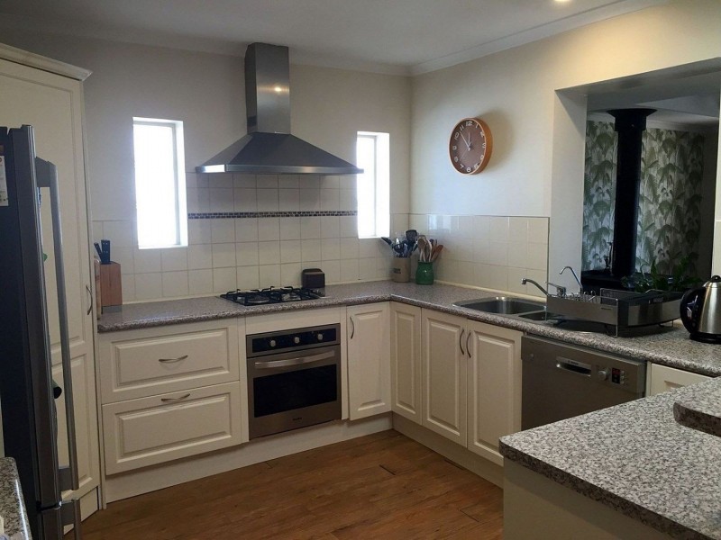 112 Main Rd, Riddells Creek VIC 3431