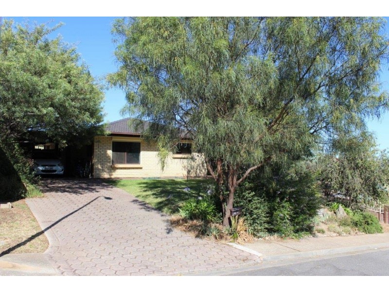 7 Zeevalk Ave, Hallett Cove SA 5158