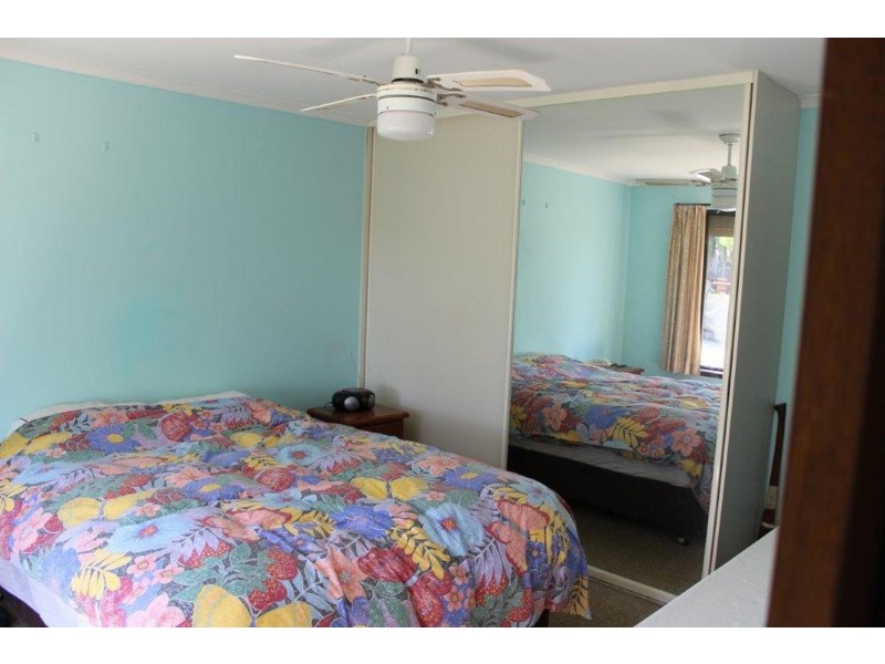 7 Zeevalk Ave, Hallett Cove SA 5158