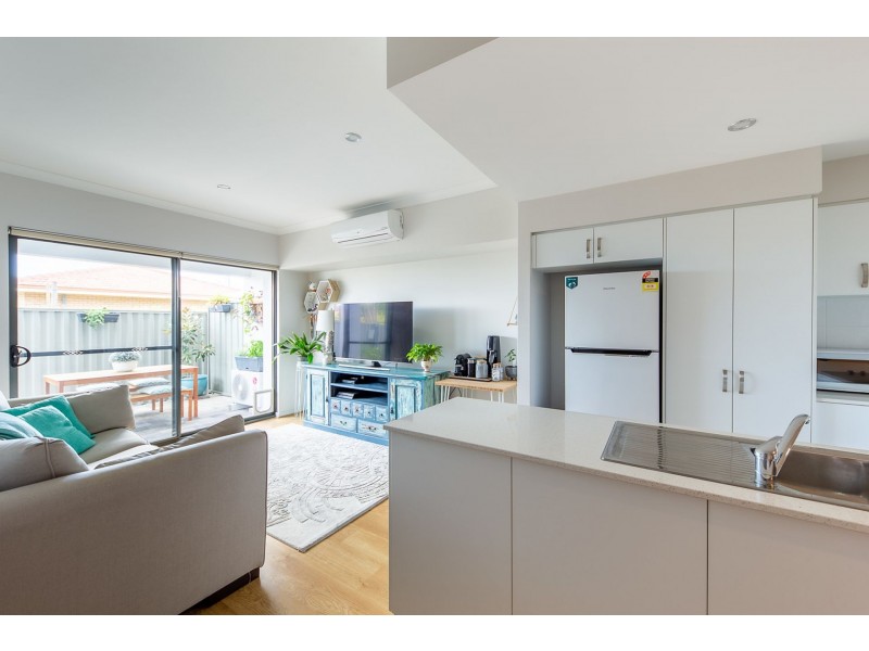 4/6 Brindley St, Belmont WA 6104
