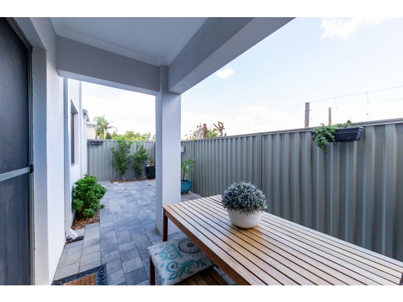 4/6 Brindley St, Belmont WA 6104
