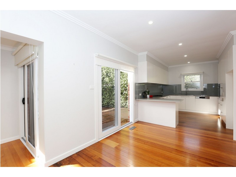 1/17 Latham St, Bentleigh East VIC 3165