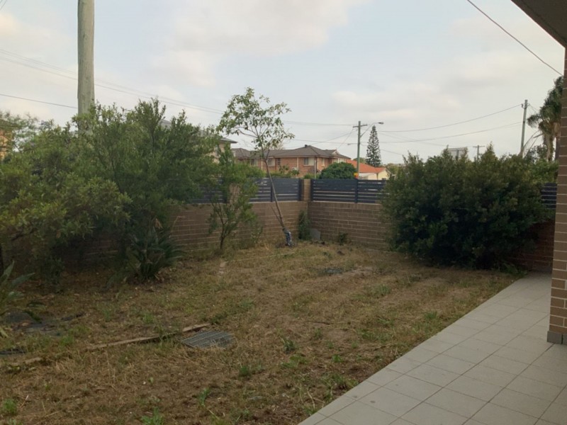 480-484 Woodville Rd, Guildford NSW 2161