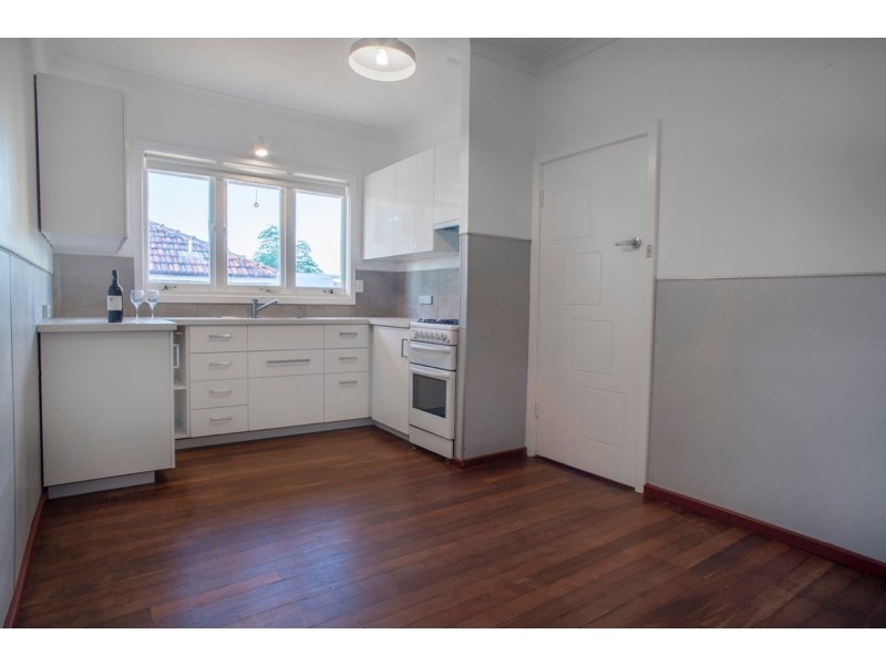 35 Taunton, Karrinyup WA 6018