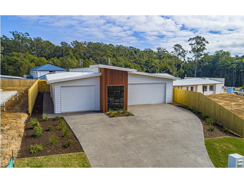 2/11 Mandarin Way, Palmwoods QLD 4555