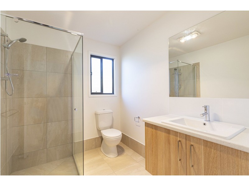 2/11 Mandarin Way, Palmwoods QLD 4555