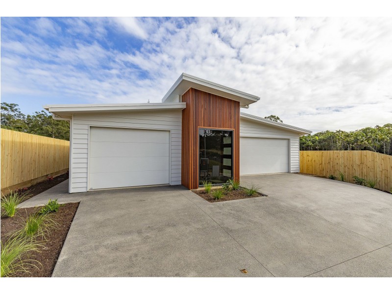 2/11 Mandarin Way, Palmwoods QLD 4555
