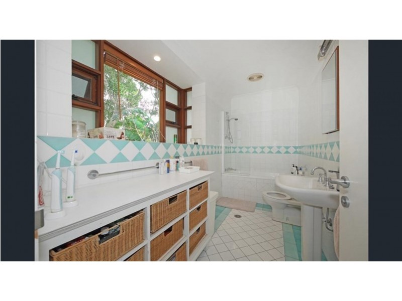 36a Murriverie Rd, North Bondi NSW 2026