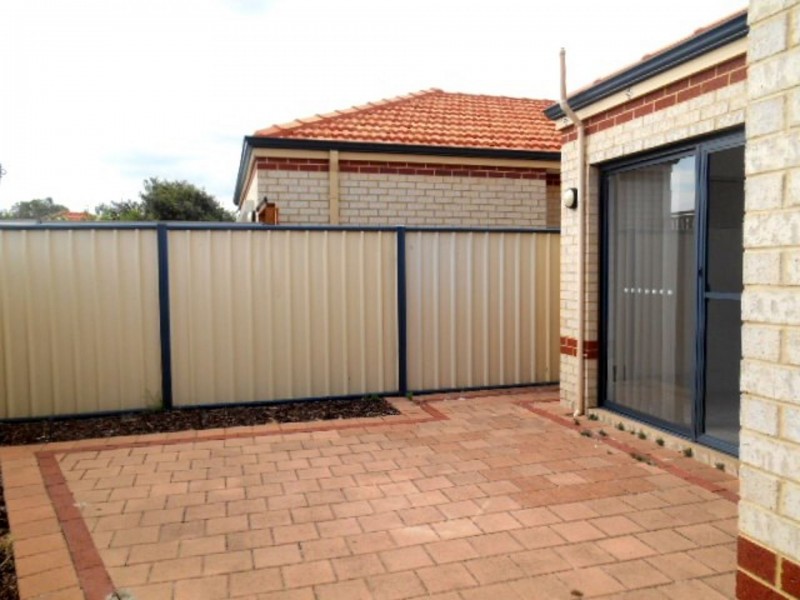 1A Myimbar Way, Nollamara WA 6061
