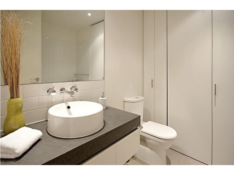 402/52 Nott St, Port Melbourne VIC 3207
