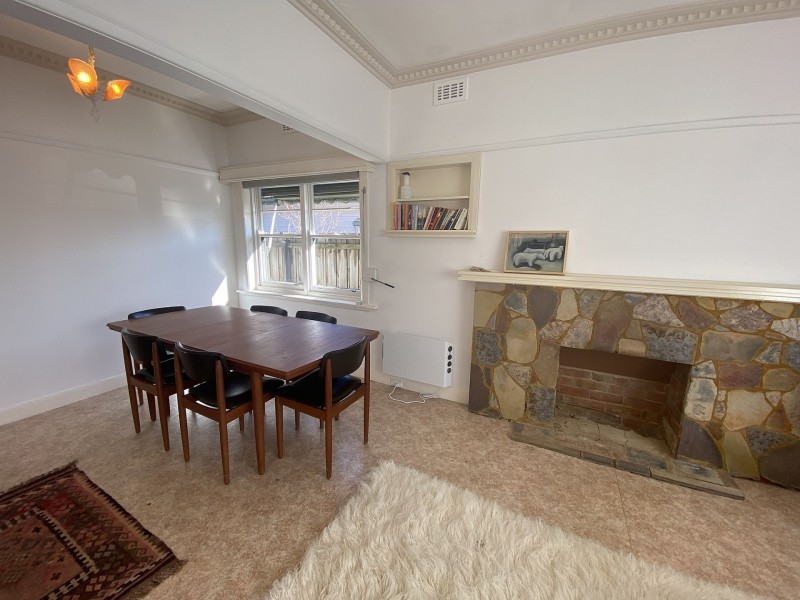 105 Woolton Ave, Thornbury VIC 3071