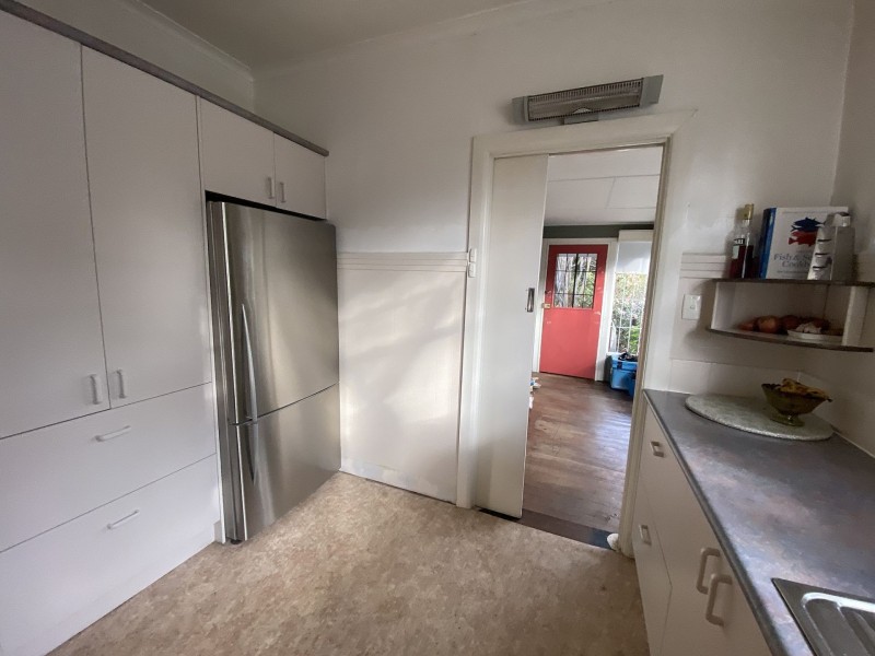 105 Woolton Ave, Thornbury VIC 3071