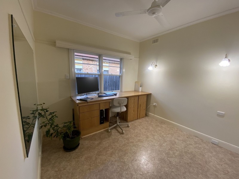 105 Woolton Ave, Thornbury VIC 3071