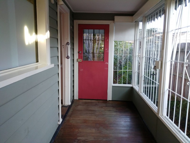 105 Woolton Ave, Thornbury VIC 3071