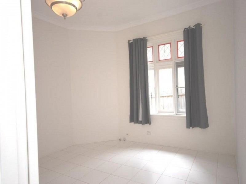 92 Victoria Ave, Chatswood NSW 2067