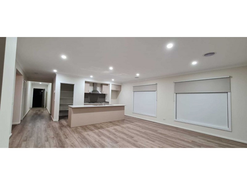 19 Horning St, Doreen VIC 3754