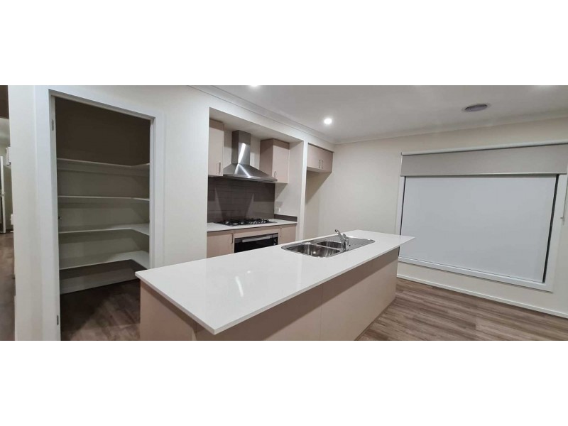 19 Horning St, Doreen VIC 3754