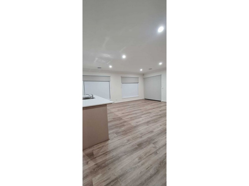 19 Horning St, Doreen VIC 3754