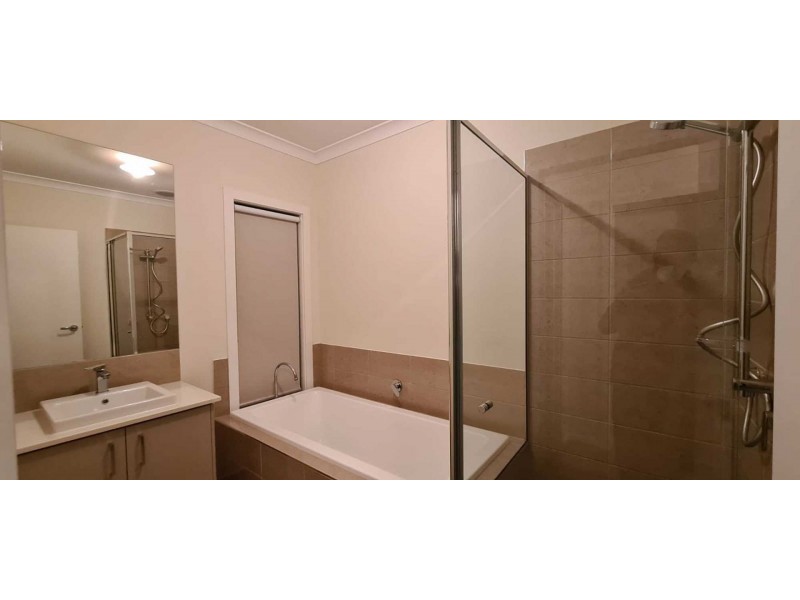 19 Horning St, Doreen VIC 3754