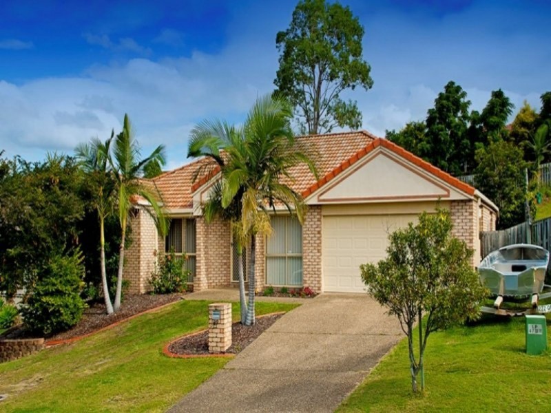 29 Howland Cct, Pacific Pines QLD 4211