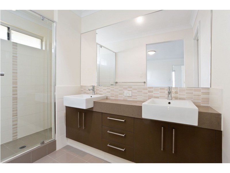 Unit C,/39B Mayor Rd, Coogee WA 6166