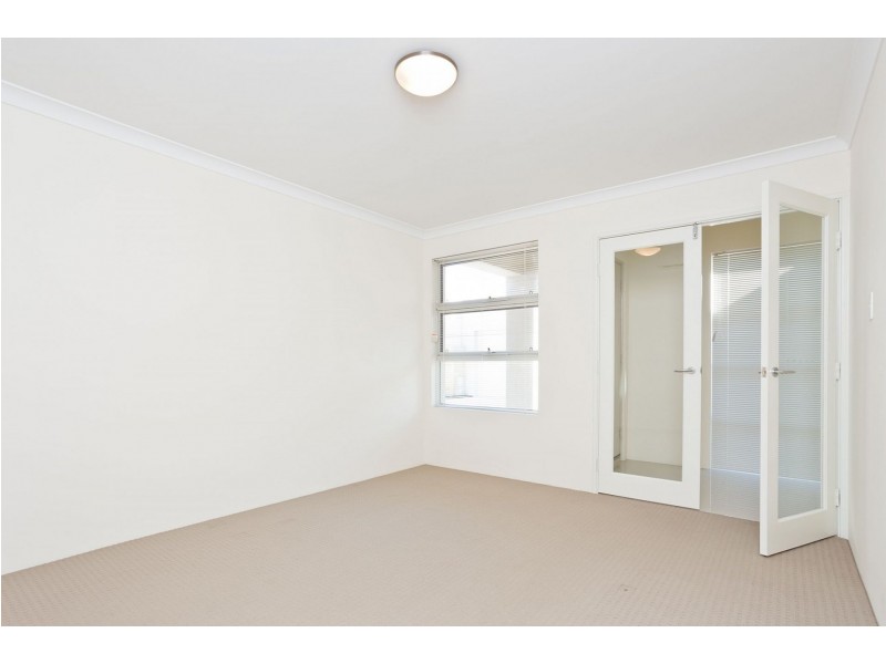Unit C,/39B Mayor Rd, Coogee WA 6166