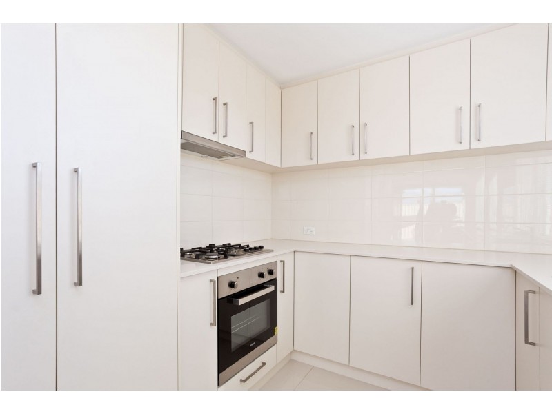Unit C,/39B Mayor Rd, Coogee WA 6166