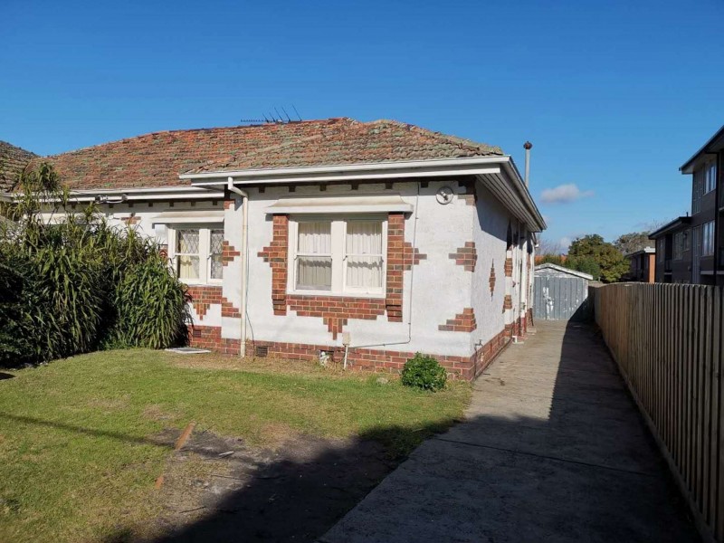 30 Holloway St, Ormond VIC 3204