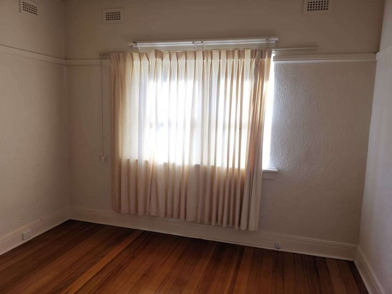 30 Holloway St, Ormond VIC 3204