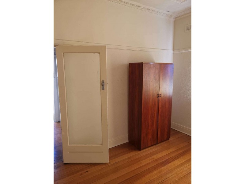 30 Holloway St, Ormond VIC 3204