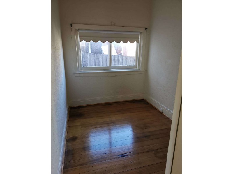 30 Holloway St, Ormond VIC 3204