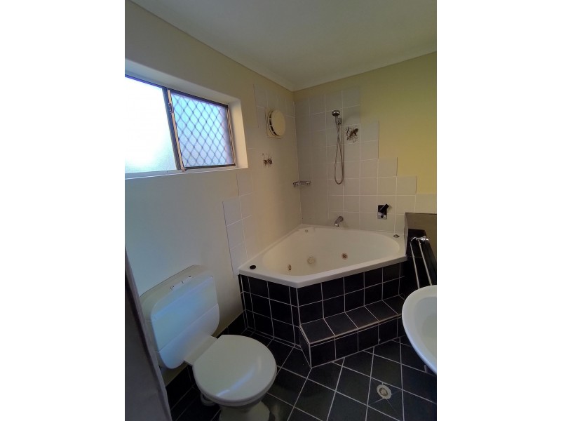 19 Leslie Ave, Blair Athol SA 5084