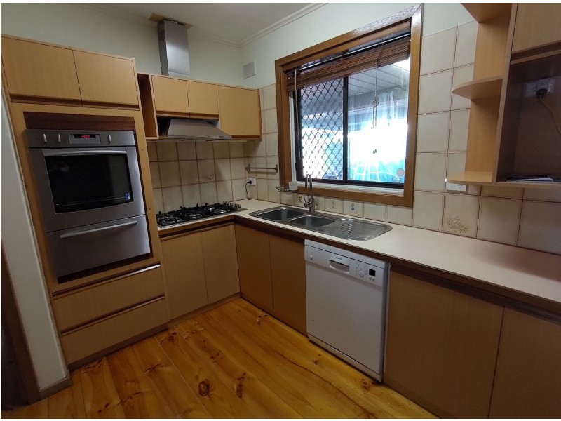 19 Leslie Ave, Blair Athol SA 5084