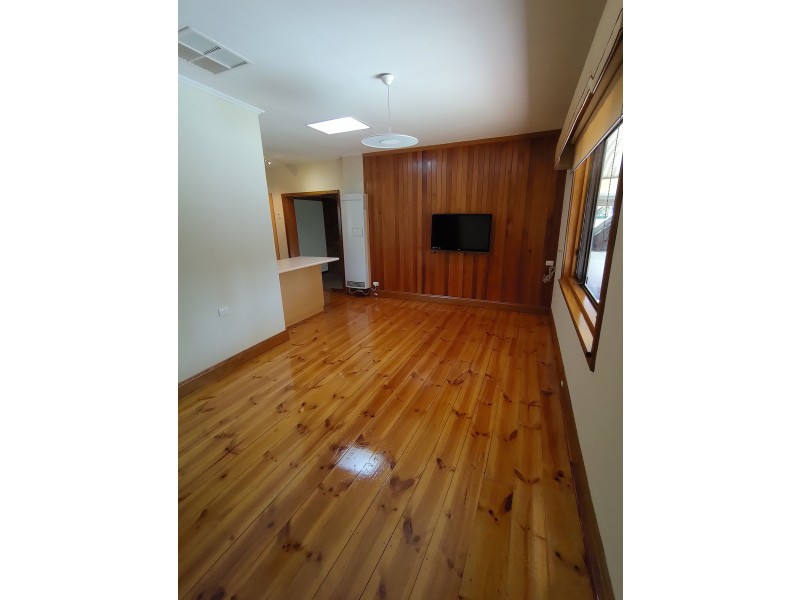 19 Leslie Ave, Blair Athol SA 5084