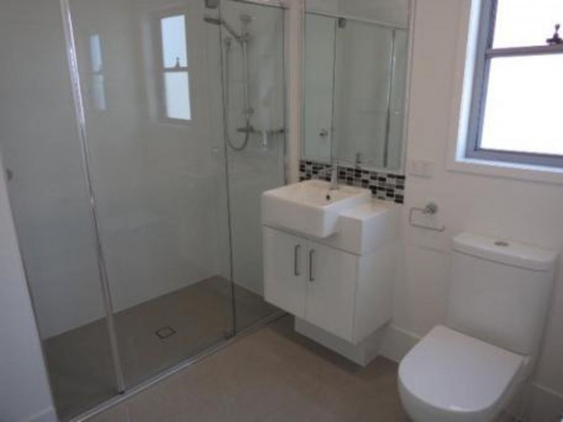 1/25 Passage St, Cleveland QLD 4163