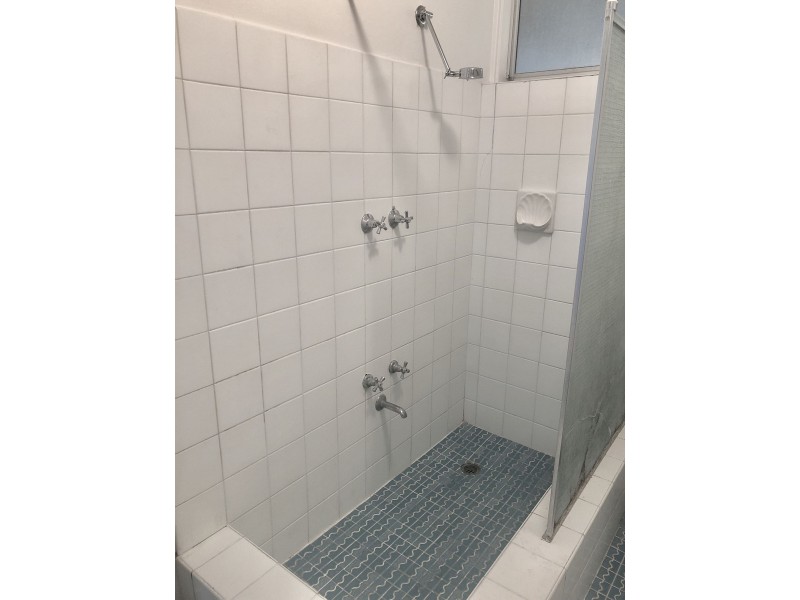 36 Thompson Dr, Wanneroo WA 6065