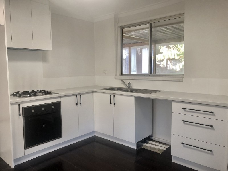 36 Thompson Dr, Wanneroo WA 6065