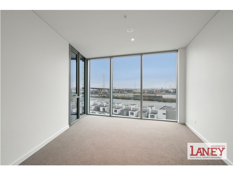 801/81 South Wharf Dr, Docklands VIC 3008