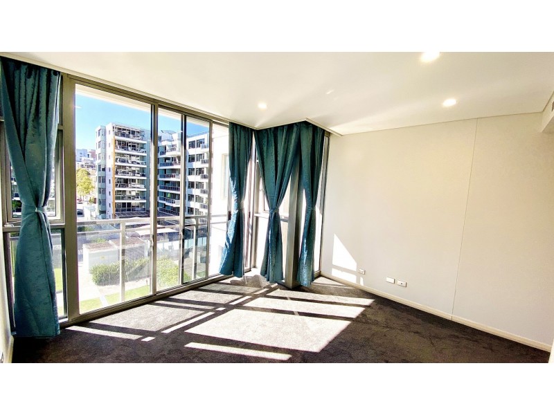 636/4 Lachlan St, Waterloo NSW 2017