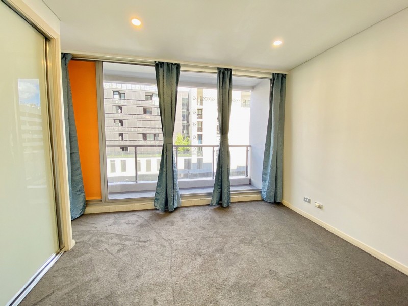 636/4 Lachlan St, Waterloo NSW 2017