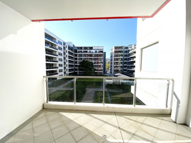 636/4 Lachlan St, Waterloo NSW 2017