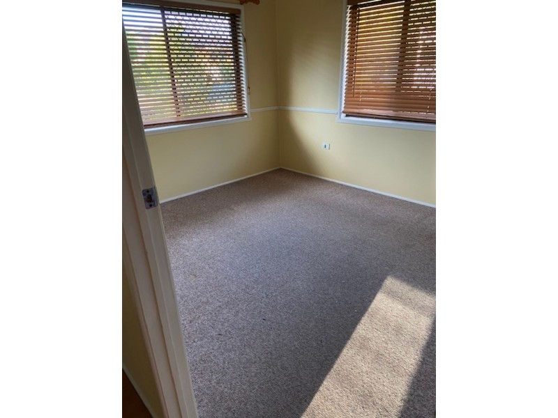 7 Glenside St, Wavell Heights QLD 4012