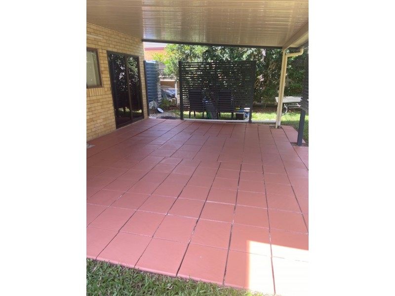 7 Glenside St, Wavell Heights QLD 4012