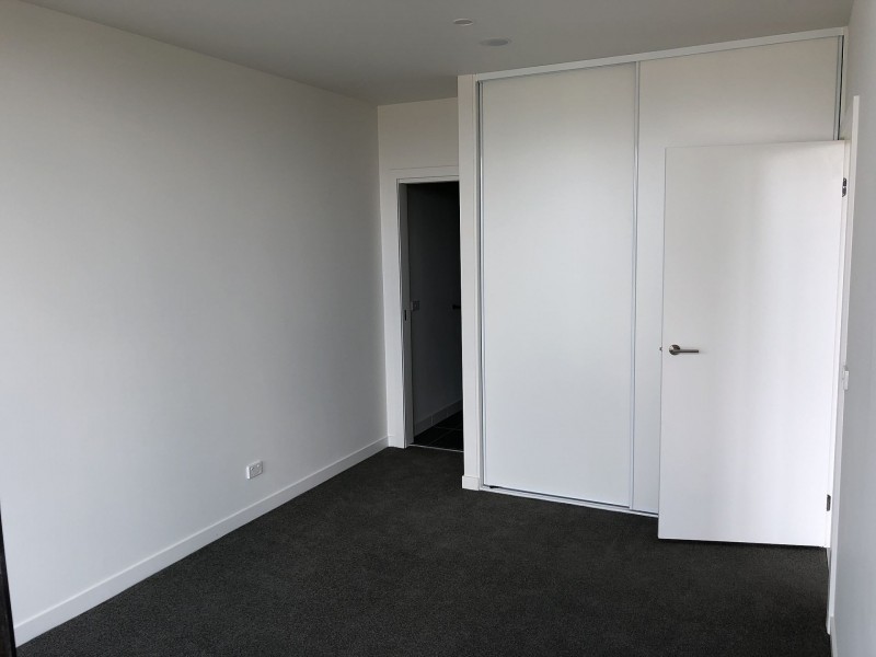 1009B/4 Joseph Rd, Footscray VIC 3011